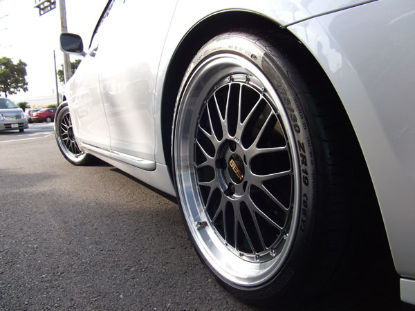 Car maker LEXUS Car model GS Wheel manufacturer brand BBS JAPAN