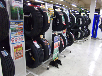 メーカーごとにも展示中
