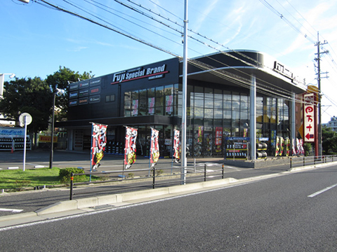 神戸方面へ走ってる時の店舗外観