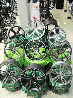 輸入車SUV コーナー