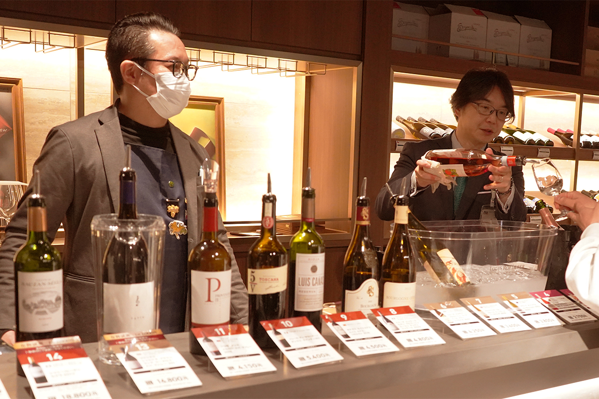 ワインショップフジ 試飲即売会の様子