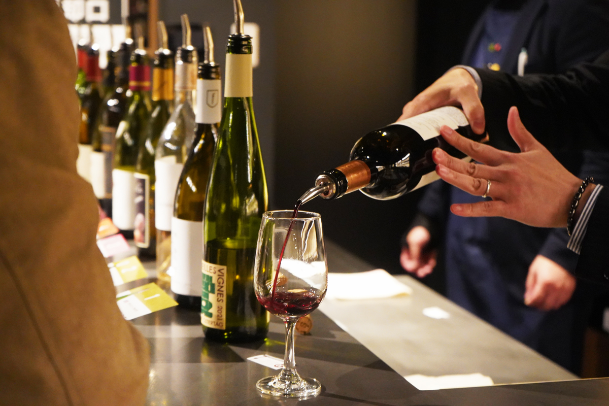 ワインショップフジ 試飲即売会の様子