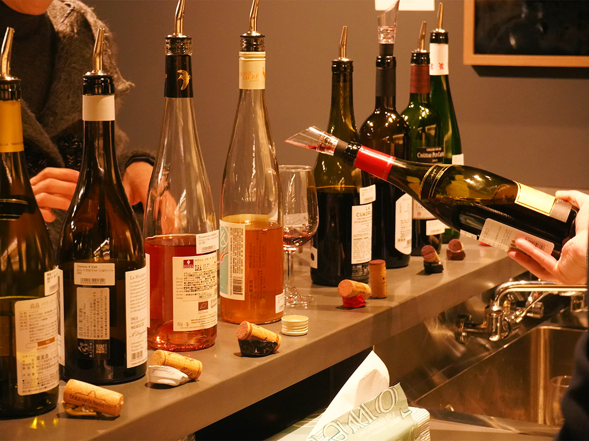 ワインショップフジ 試飲即売会の様子