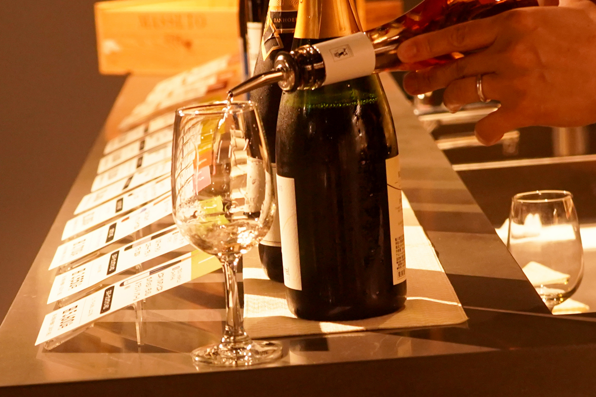 ワインショップフジ 試飲即売会の様子