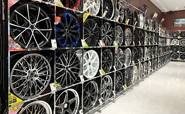 色の特徴・車体色でわかるホイールカラーの選び方|おすすめのホイールカラーも紹介