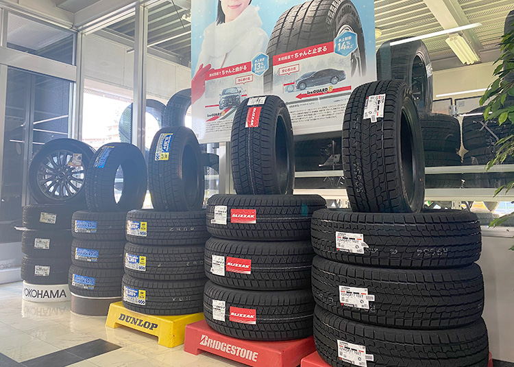 スタッドレスタイヤ