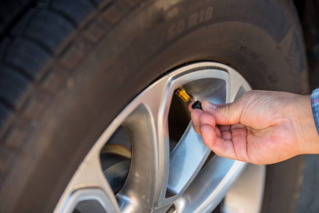 Tire valve stem