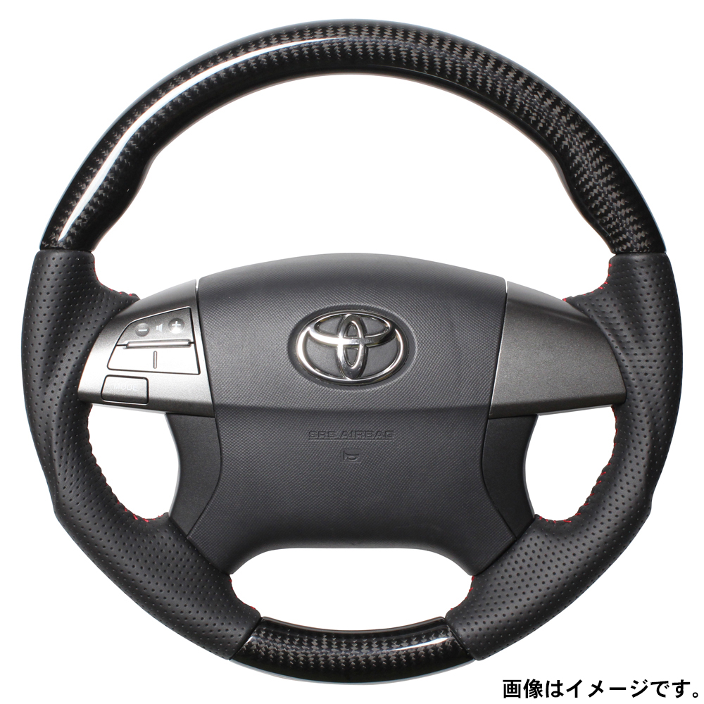 レアル ステアリング オリジナルシリーズ 品番：R50-BKC-RD 適合：エスティマ (50系：1～3型) H18.1～H28.6 / エスティマ ハイブリッド (AHR20W：1～3型) H18.6～H28.6 / ヴォクシー (70系) 4本スポークタイプ H19.6～H26.1 / ノア (70系) 4本スポークタイプ H19.6～H26.1 マークX Zio (10系) H19.9～H25.11 / プレミオ (260系：1・2型) H19.6～H28.6 / アリオン (260系：1・2型) H19.6～H28.6 / アイシス (10系：前期) ※要エアバッグ形状確認 H16.9～H24.6 / カローラ アクシオ (140系) H18.10～H24.5 REAL
