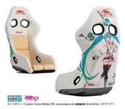 ZETA IV レーシングミク2023Ver. フルバケットシート 一般公道からサーキット走行、競技に至るまで、幅広いユーザーを持つBRIDE：ブリッド フルバケットシートの定番モデルが16年ぶりにリニューアルされました。 BRIDEの技術とノウハウを集結し大きく進化したZETAシリーズ。 BRIDE 