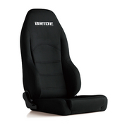 DIGOIII LIGHT ブラック リクライニングシート バックレスト全高を3cm低く抑え多くの車両に装着可能です｡高級感あるスエード調シート素材を採用したスリムリクライニングシート 軽自動車など車内がタイトな車種に最適なコンパクトサイズ BRIDE 