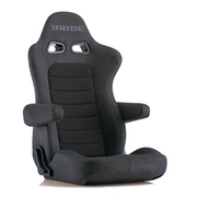 EUROSTERII CRUZ チャコールグレーBE シートヒーター搭載モデル リクライニングシート バックレストに便利なポケットを装備し、ヘッドレスト後面には存在感を示す「BRIDE」の刺繍が入り アームレストは別売になります。シートヒーター搭載モデル（12V専用） BRIDE 