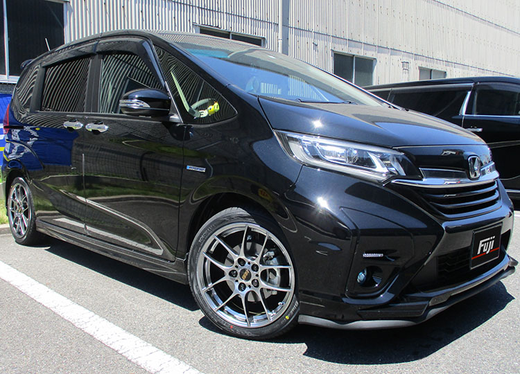 投稿画像詳細フジ・コーポレーション通販サイト タイヤ&ホイール、カー用品の専門店