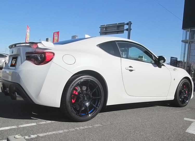 投稿画像詳細フジ・コーポレーション通販サイト タイヤ＆ホイール