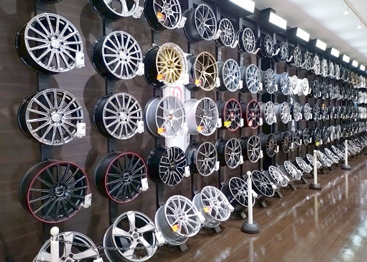 店内展示